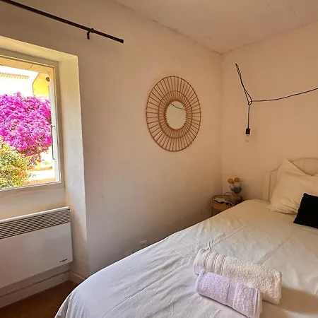 La Maison Du Repos Nyaraló Hyères